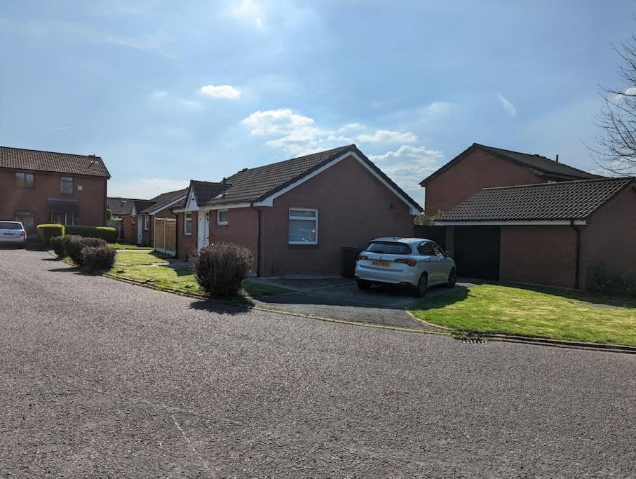 The Kilsyth,Detached Bungalow Warrington Eksteriør billede